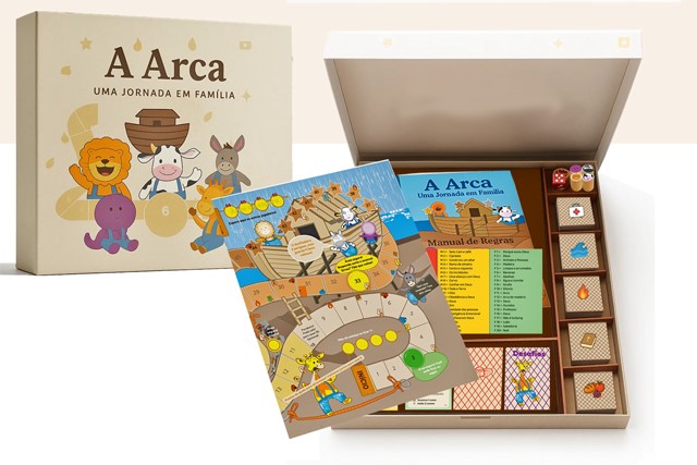 Caixa aberta com peças e manual