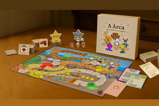 Tabuleiro montado sobre a mesa